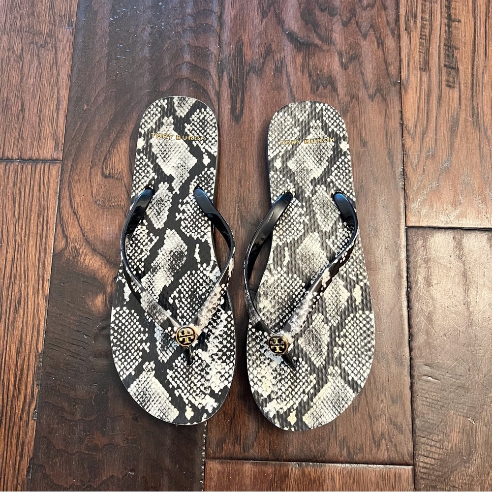 Tory Burch Snakeskin Look Flip Flop